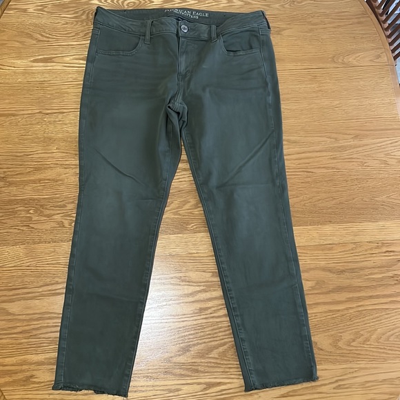 American Eagle Outfitters Denim - NWOT Green AEO Super Super Stretch Denim X Super Low Legging Size 16 Sho…
